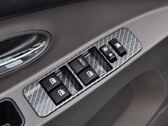 2014款 1.5L 手动 精英型 5座