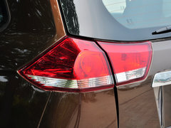 2014款 1.5L 手动 精英型 5座