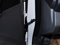 2014款 1.5L 手动 豪华型 5座