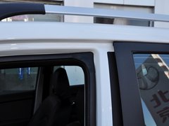 2014款 1.5L 手动 豪华型 5座