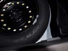 2014款 1.5L 手动 豪华型 5座