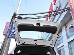 2014款 1.5L 手动 豪华型 5座