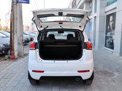 2014款 1.5L 手动 豪华型 5座
