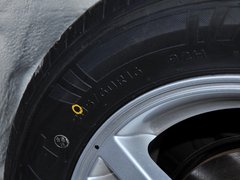 2014款 1.5L 手动 豪华型 5座