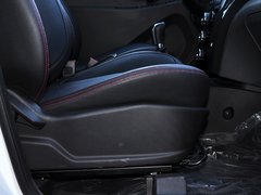 2014款 1.5L 手动 豪华型 5座