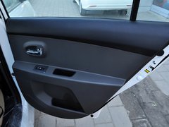 2014款 1.5L 手动 豪华型 5座
