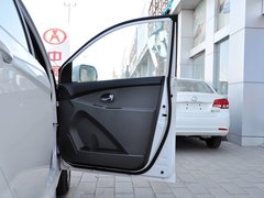 2014款 1.5L 手动 豪华型 5座