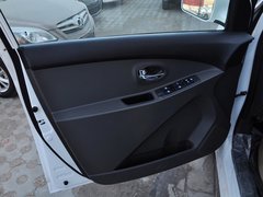 2014款 1.5L 手动 豪华型 5座