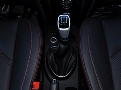 2014款 1.5L 手动 豪华型 5座