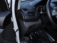 2014款 1.5L 手动 豪华型 5座