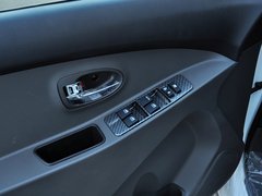 2014款 1.5L 手动 豪华型 5座