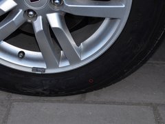 2014款 1.5L 手动 豪华型 5座