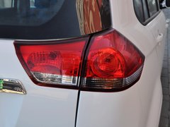 2014款 1.5L 手动 豪华型 5座