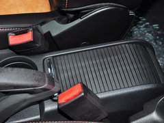 2014款 1.4T 手动 两驱都市运动型