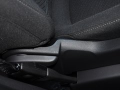 2014款 1.4T 手动 两驱都市进取型