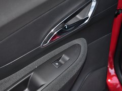 2014款 1.4T 手动 两驱都市进取型