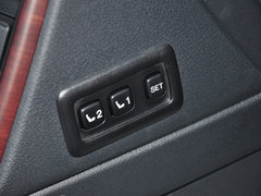 2014款 4.0L VX-NAVI 7座