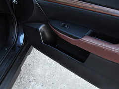 2014款 2.5i CVT 雅尚尊贵版 5座