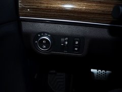 2014款 2.0T 自动 两驱标准型 5座