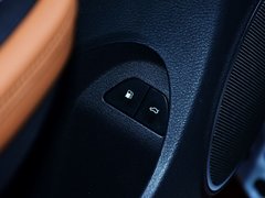 2014款 2.0T 自动 两驱标准型 5座
