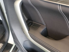 2014款 2.0T 自动 两驱标准型 5座