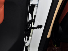 2014款 2.0T 自动 四驱豪华型 5座