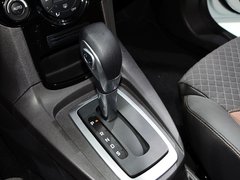 2014款 1.0 GTDi 自动 两厢 劲动型