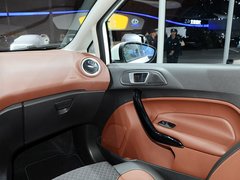 2014款 1.0 GTDi 自动 两厢 劲动型