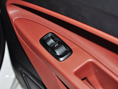 2014款 1.0 GTDi 自动 两厢 劲动型
