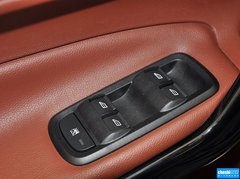 2014款 1.0 GTDi 自动 两厢 劲动型