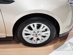 2014款 1.5L Plug-in豪华版
