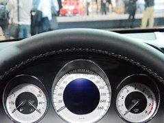 2014款 GLK260 2.0T 自动 4MATIC动感型 5座