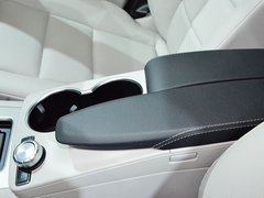 2014款 GLK260 2.0T 自动 4MATIC动感型 5座