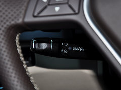2014款 GLK260 2.0T 自动 4MATIC动感型 5座