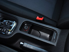 2014款 1.5T 自动 豪华版
