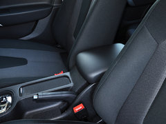 2014款 1.5T 自动 豪华版