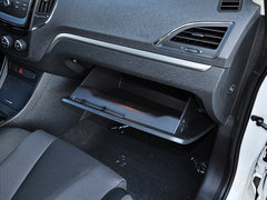 2014款 1.5T 自动 豪华版