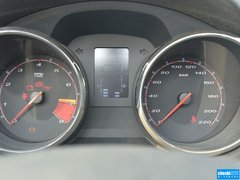 2014款 1.5T 自动 豪华版
