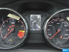 2014款 1.5T 自动 豪华版