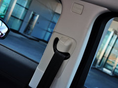 2014款 2.0T 5门 耀真版 5座