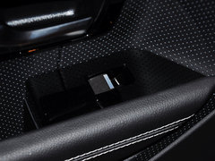 2014款 2.0T 5门 耀动版 5座