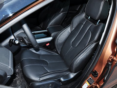 2014款 2.0T 5门 耀动版 5座