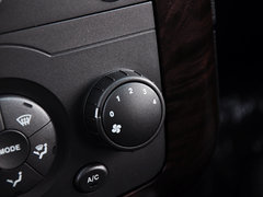 2014款 1.8T 2WD 胜域特装版