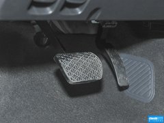 2014款 1.8T 2WD 胜域特装版