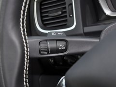 2014款 2.0T 自动 T5个性运动版