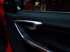 2014款 3.0T 自动 T6个性运动版