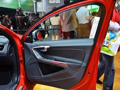 2014款 3.0T 自动 T6个性运动版