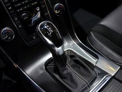 2014款 3.0T 自动 T6个性运动版