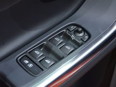 2014款 3.0T 自动 T6个性运动版