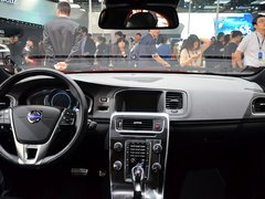 2014款 3.0T 自动 T6个性运动版